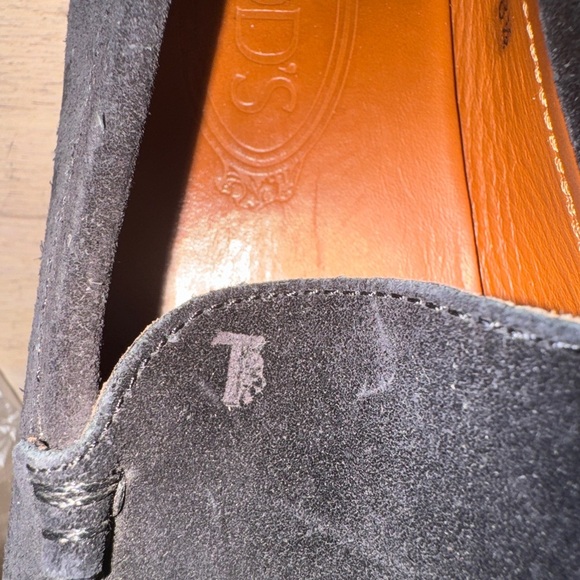 TOD’S woman’s suede black loafers size 81/2 EUC - Picture 8 of 8